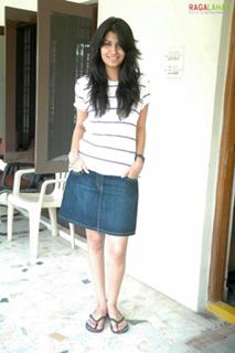Shreya Dhanwanthary feet photo 20