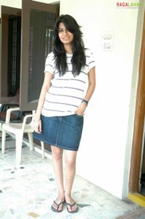 Shreya Dhanwanthary feet photo 19