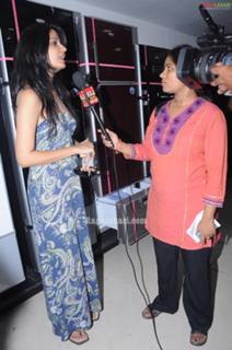 Shreya Dhanwanthary feet photo 12