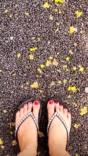 Shreya Dhanwanthary feet photo 5