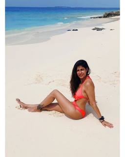 Shreya Dhanwanthary feet photo 15