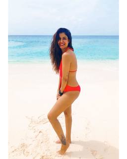 Shreya Dhanwanthary feet photo 5