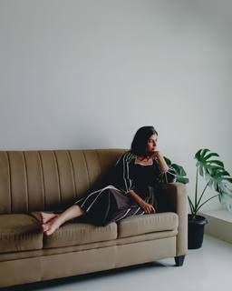 Shreya Dhanwanthary feet photo 6