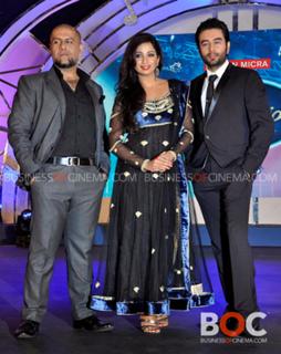 Shreya Ghoshal feet photo thumbnail