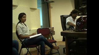 Shreya Ghoshal feet photo thumbnail