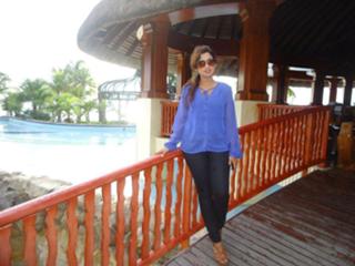 Shreya Ghoshal feet photo thumbnail