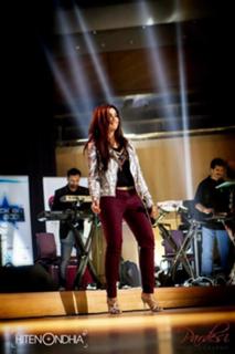 Shreya Ghoshal feet photo thumbnail