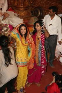 Shreya Ghoshal feet photo thumbnail