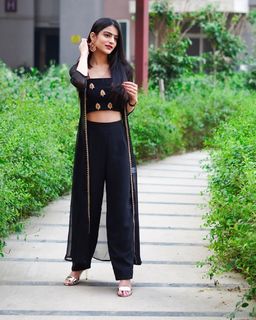 Shreya Sharma feet photo 20