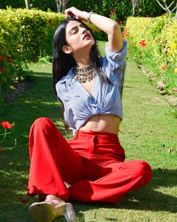 Shreya Sharma feet photo 10