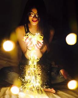 Shreya Sharma feet photo 6