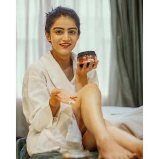 Shreya Sharma feet photo 6