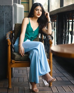 Shreya Sharma feet photo 16