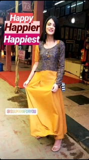 Shreya Sharma feet photo 10