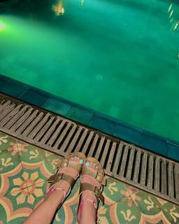 Shreya Sharma feet photo 17