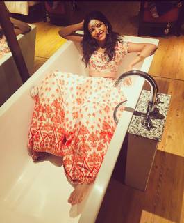 Shriya Pilgaonkar feet photo 13