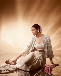 Shriya Pilgaonkar feet photo 10