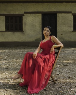 Shriya Pilgaonkar feet photo 2