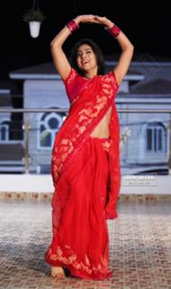 Shriya Saran feet photo thumbnail