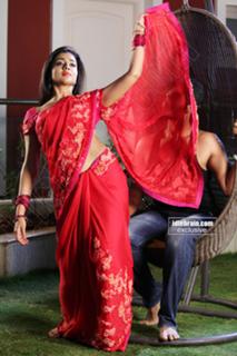 Shriya Saran feet photo thumbnail