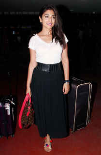 Shriya Saran feet photo thumbnail