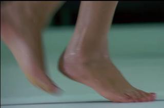 Shriya Saran feet photo thumbnail