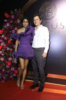 Shriya Saran feet photo 17