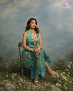 Shriya Saran feet photo 7