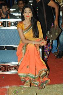 Shriya Saran feet photo thumbnail