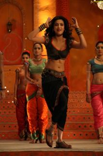 Shruti Haasan feet photo thumbnail