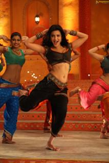 Shruti Haasan feet photo thumbnail