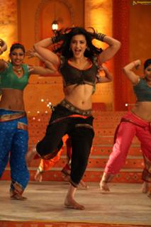 Shruti Haasan feet photo thumbnail