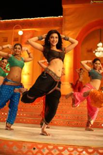 Shruti Haasan feet photo thumbnail