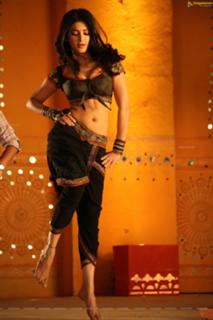 Shruti Haasan feet photo thumbnail