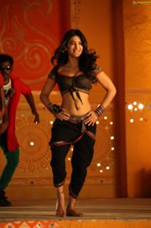 Shruti Haasan feet photo thumbnail