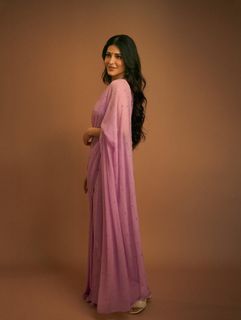 Shruti Haasan feet photo 3