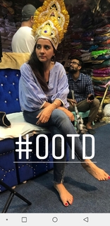 Shruti Seth feet photo 7