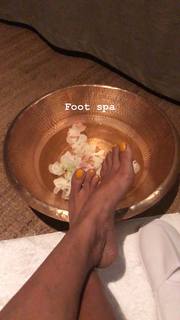 Shruti Seth feet photo 13