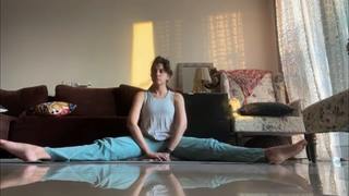 Shruti Seth feet photo 6