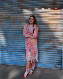 Shruti Sodhi feet photo 13