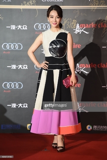 Shu Chen feet photo 8