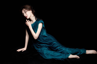 Shu Chen feet photo 9