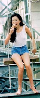 Shu Qi feet photo thumbnail