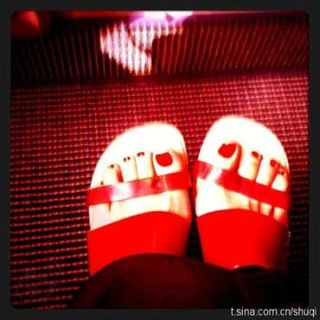 Shu Qi feet photo thumbnail