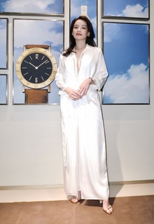 Shu Qi feet photo thumbnail