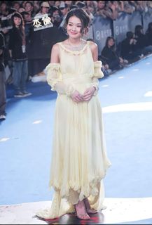 Shu Qi feet photo thumbnail