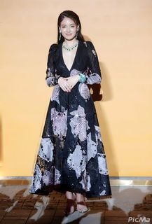 Shu Qi feet photo thumbnail