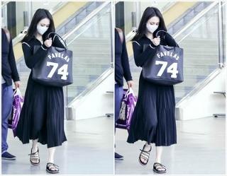 Shuang Zheng feet photo 16