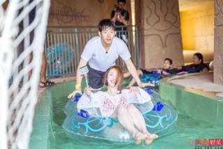 Shuang Zheng feet photo 15