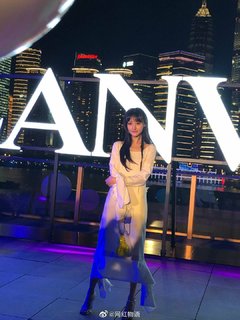 Shuang Zheng feet photo 20